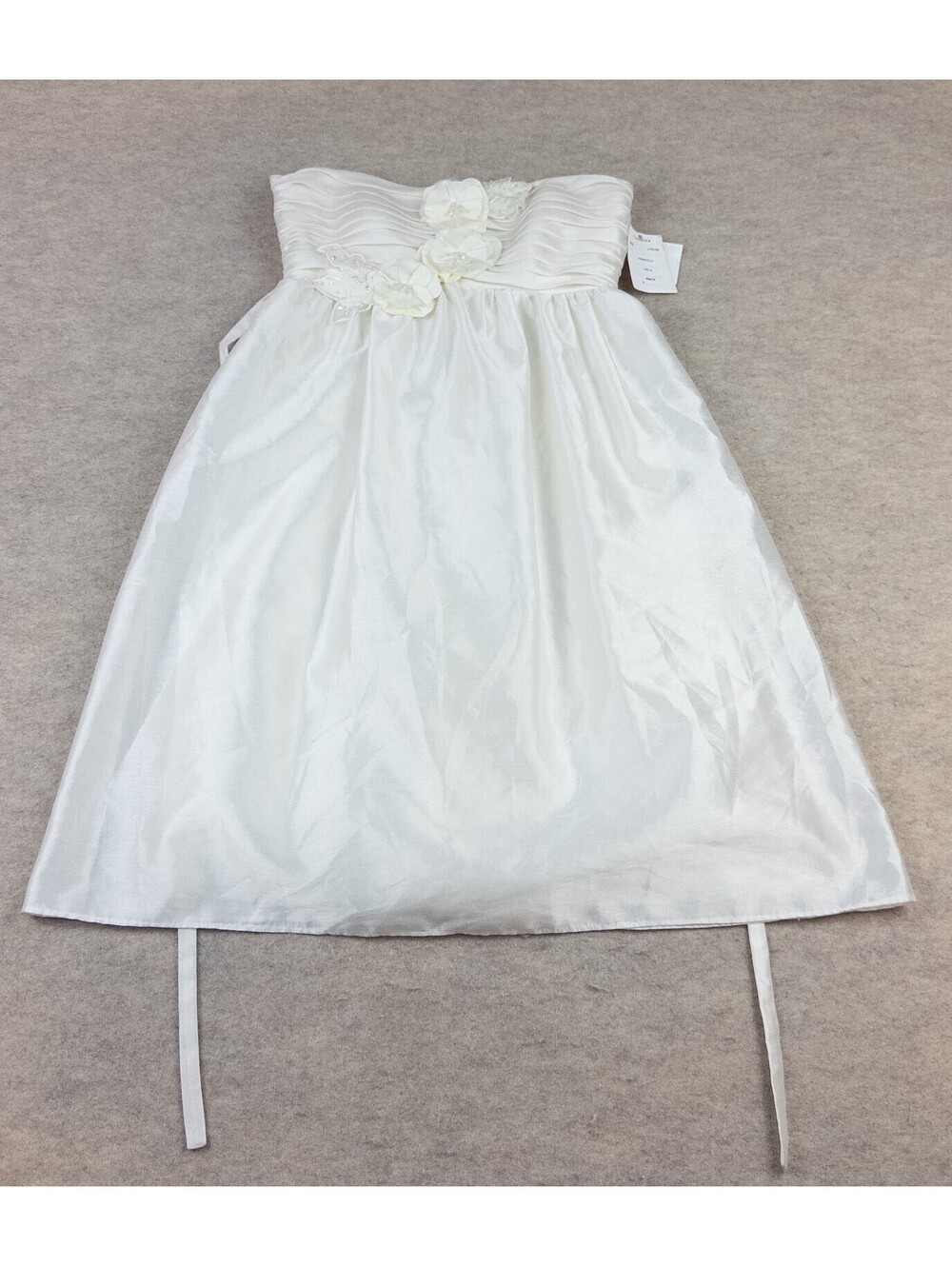 NWT David's Bridal Intrigue White Strapless Dress Size 6 Cocktail/ Wedding